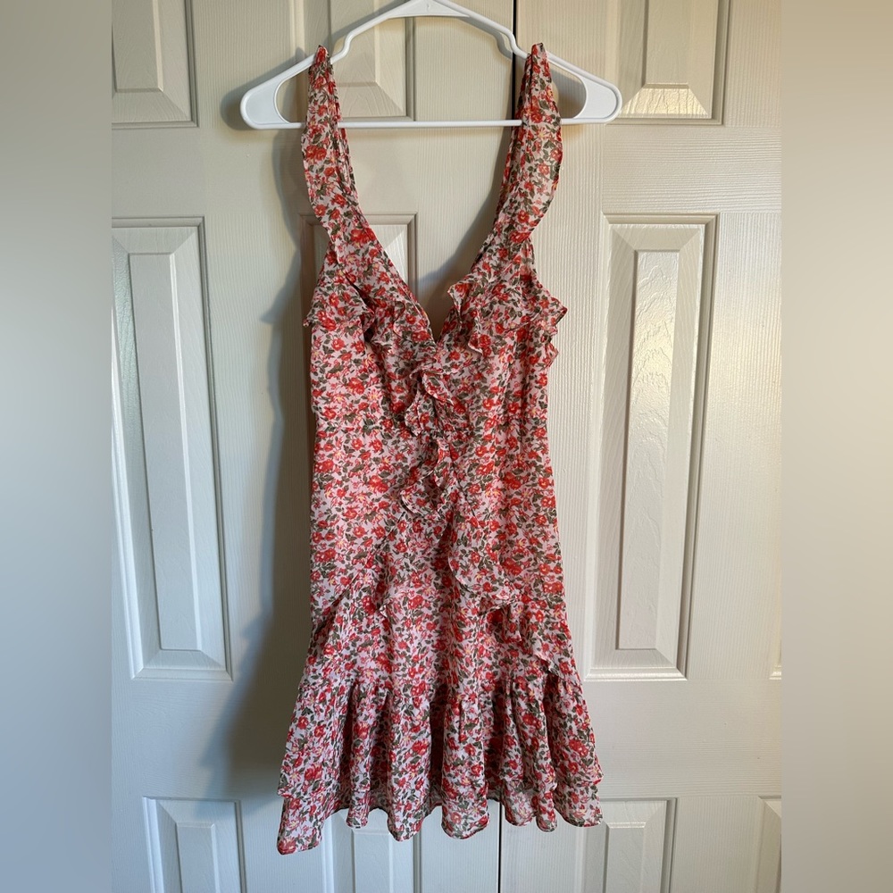 Shop Hope’s floral sundress size MEDIUM